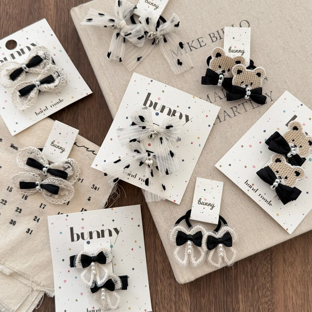Pinzas de oso para niña – Horquillas de encaje con lazo y perlas - imagen 2