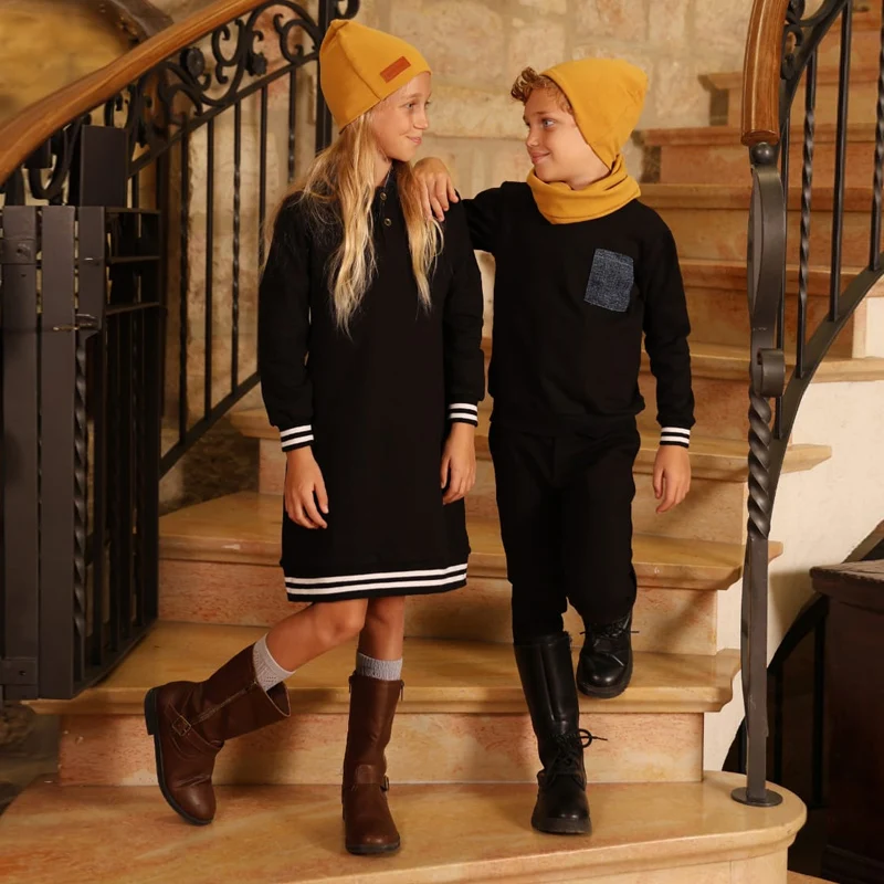 Conjunto familiar negro, vestido para niña, camisa informal para niño con bolsillo vaquero, conjunto de bebé de manga larga con ribete de rayas, traje con capucha de felpa francesa negra - imagen 3