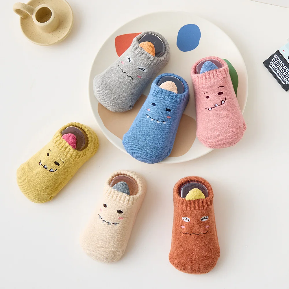 Calcetines de algodón para bebé, medias suaves y bonitas con expresión para antes de caminar, para recién nacidos, niñas y niños, diadema tejida, otoño e invierno - imagen 4