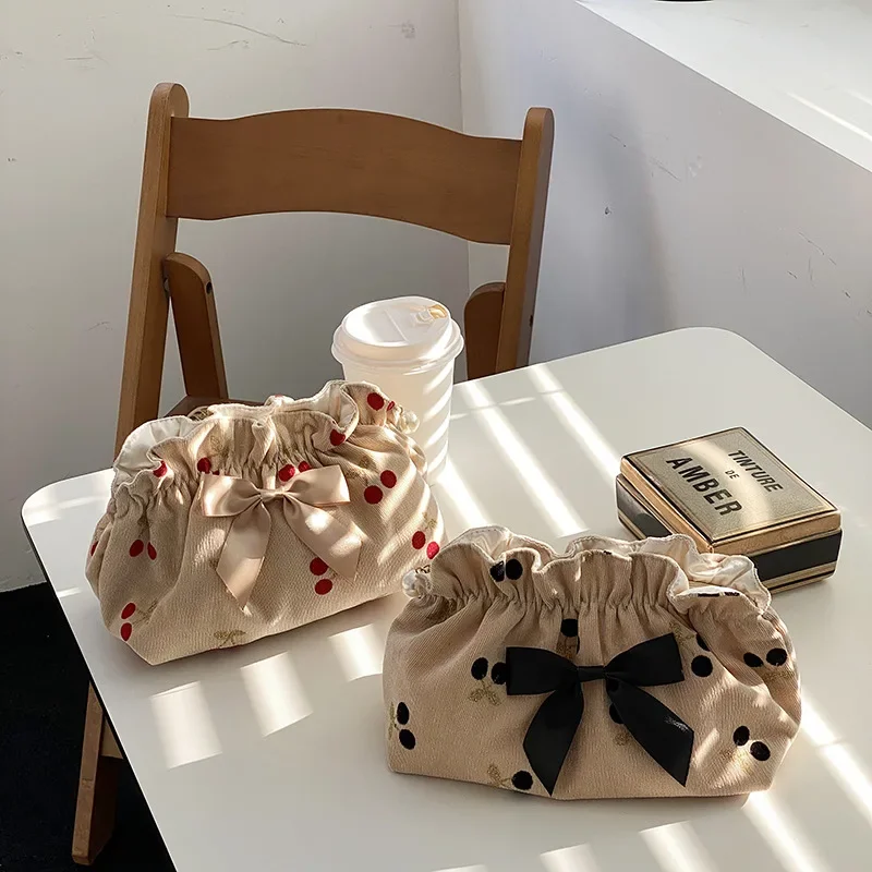 Bolsas de maquillaje de cereza de pana suave para mamá, bolsa de mamá, organizador de pañales para bebés, bolso de noche con lazo para mujer, bolso de maternidad