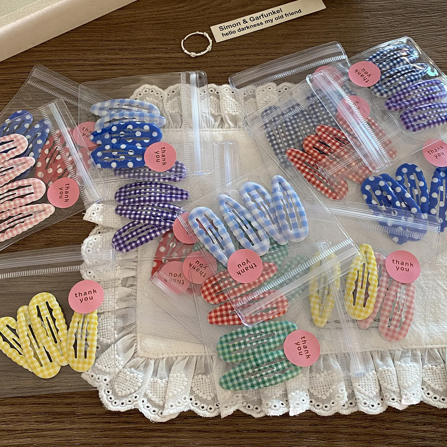 Coreano lindo estudiante chica rota flequillo de pelo Clip BB Clip conjunto de moda lunares a cuadros sombreros niñas niños accesorios para el cabello - imagen 3