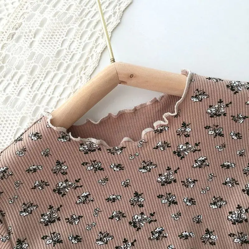 Ropa de dormir de verano de seda helada para niña, conjunto de pijama Floral con estampado bonito de Color café Beige para niños, Tops cortos de algodón suave, pantalones - imagen 2