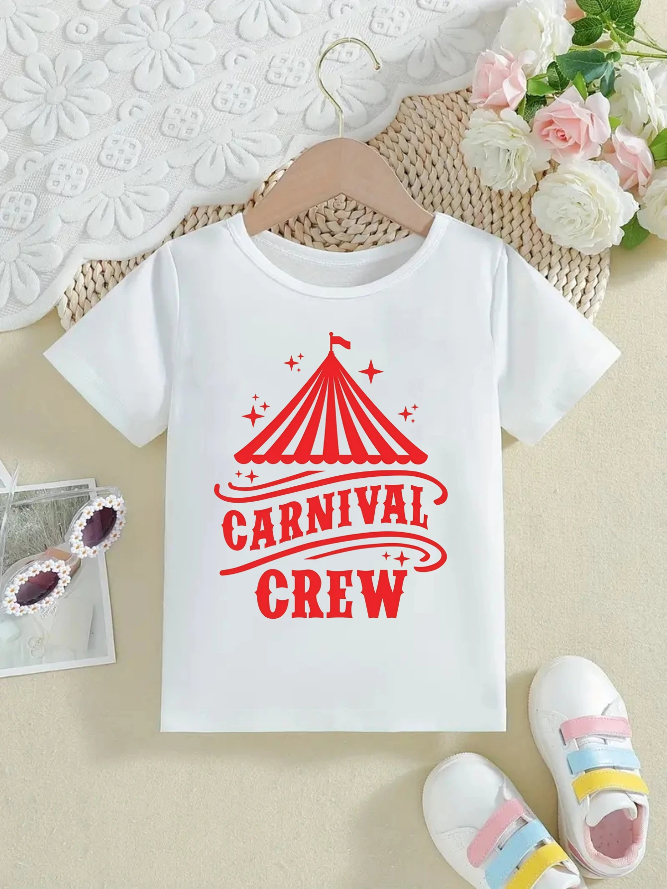Camiseta con estampado de letras de equipo de carnaval para niñas/niños, camiseta de regalo de Mardi Gras, ropa Kawaii para niños, camisa de manga corta de verano para niños pequeños - imagen 2
