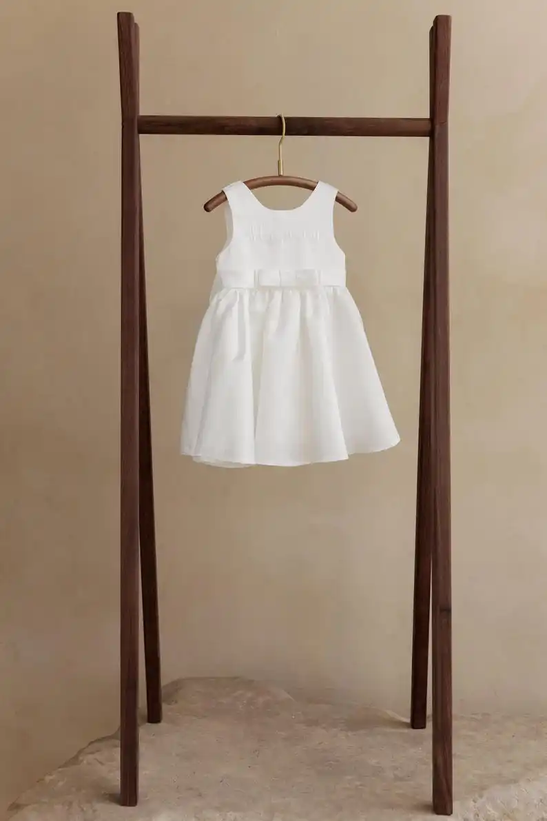 Vestido de niña de flores bordado personalizado: vestido de fiesta de satén suave, ropa de niña, vestido blanco para niña - imagen 2