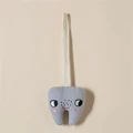 tooth rattle-E