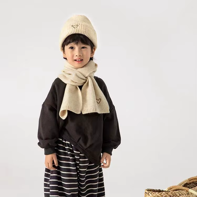 Conjunto de gorro y bufanda de lana para niños – Tejido cálido