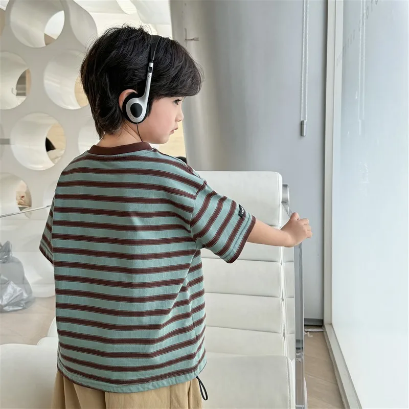 NOVEDAD DE VERANO 20225, camiseta de manga corta a rayas versión coreana para niños, ropa de media manga de algodón puro para niños Chi - imagen 3