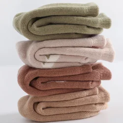 Calcetines antideslizantes de felpa para niños