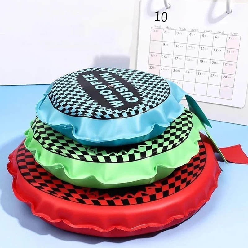 2 unids/pack mezcla aleatoria de colores broma almohada para pedos cojín Whoopee 3 tamaños disponibles fiesta esencial broma accesorios para trucos fabricantes de ruido ZYF - imagen 3