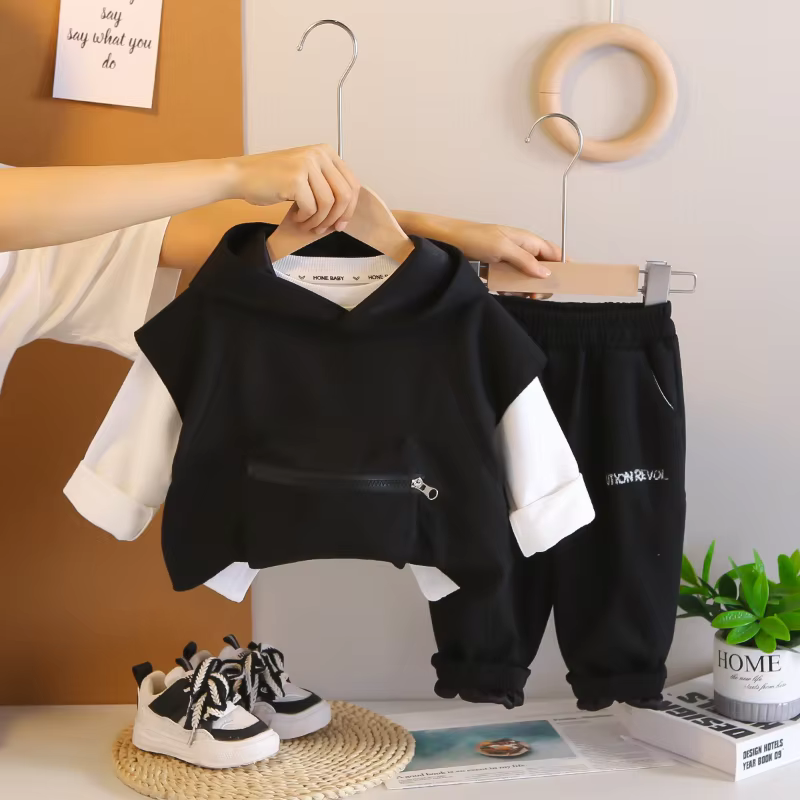 Conjunto infantil chaleco con capucha y camiseta para niños - imagen 3