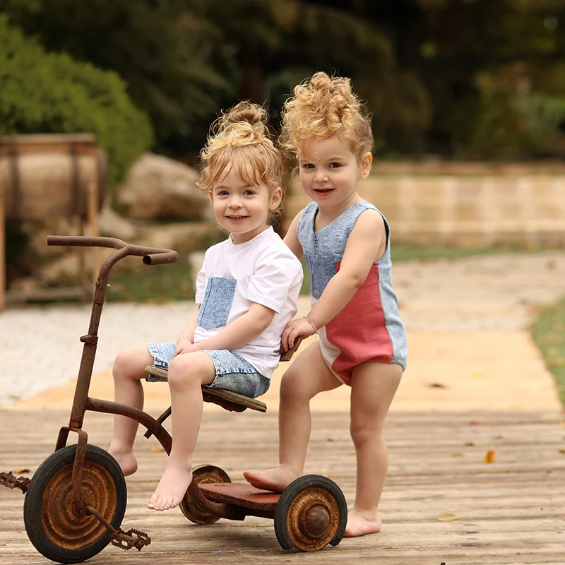 Colección de mezclilla de verano, conjunto de vestido para niñas, peleles bonitos para bebés, camisa informal para niños, falda para niñas, conjunto de ropa familiar con bolsillos en contraste - imagen 2