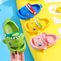 Zapatillas de tiburón Megalodon para niños, protección del dedo del pie, calzado antideslizante impermeable para jardín, sandalias de playa informales para exteriores para niños y niñas