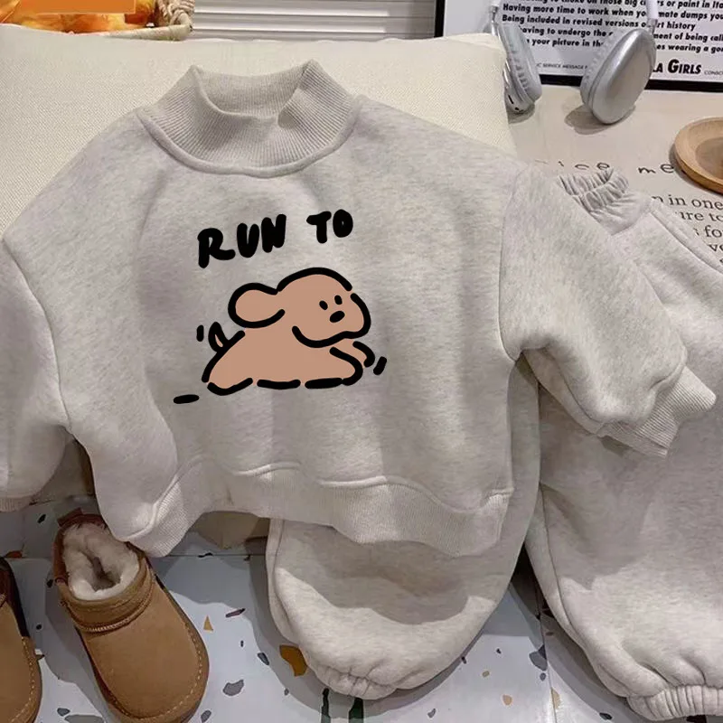 Chándal acolchado Suie para niño con sudadera y estampado de temporada - imagen 3