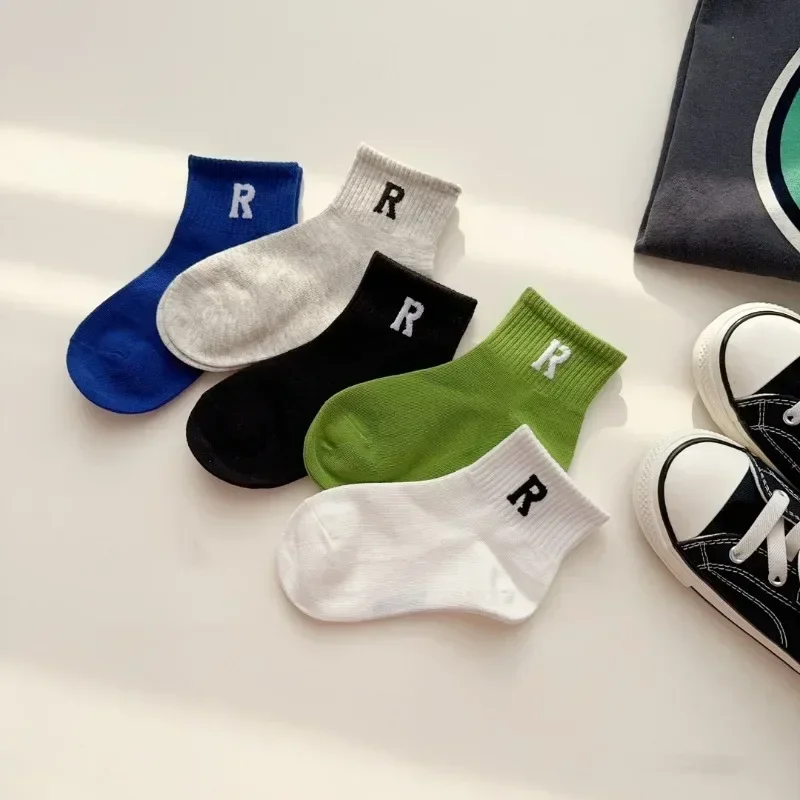 Caliente 5 par/set deporte moda pantorrilla calcetín para niños niño simplicidad letra R rayas calcetín escolar para niños primavera otoño 4-15 años así - imagen 2