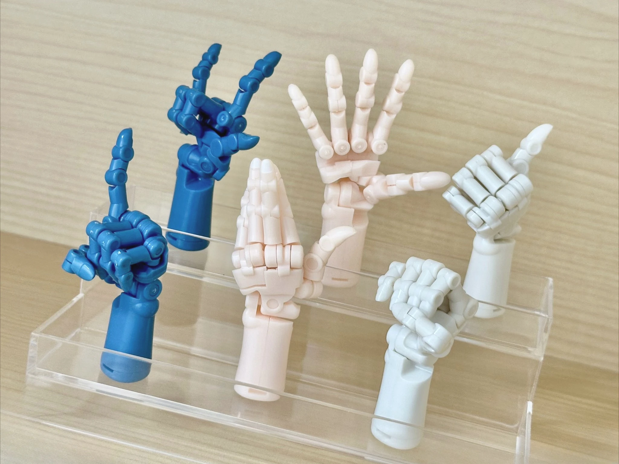 Gasha Muñeca articulada con dedos flexibles para niños - imagen 2