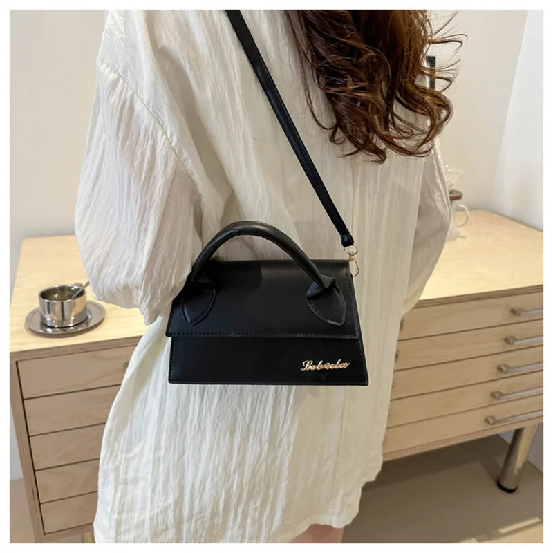 Bolso cuadrado pequeño para mujer, bolsos sencillos franceses, bolsos cruzados informales de un solo hombro, bolso de mano con letras doradas a la moda de cuero Pu - imagen 2