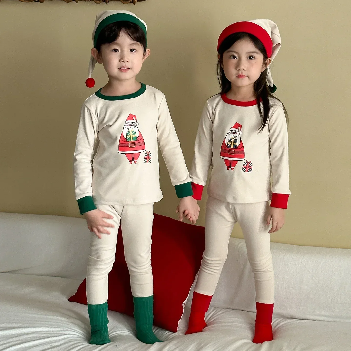 2025 Navidad 3 uds conjunto de pijamas para niños niñas ropa interior cálida Dele ropa de casa con sombrero ropa de dormir para niños traje de Otoño Invierno