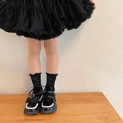 Calcetines de encaje con lazo y volantes para niña