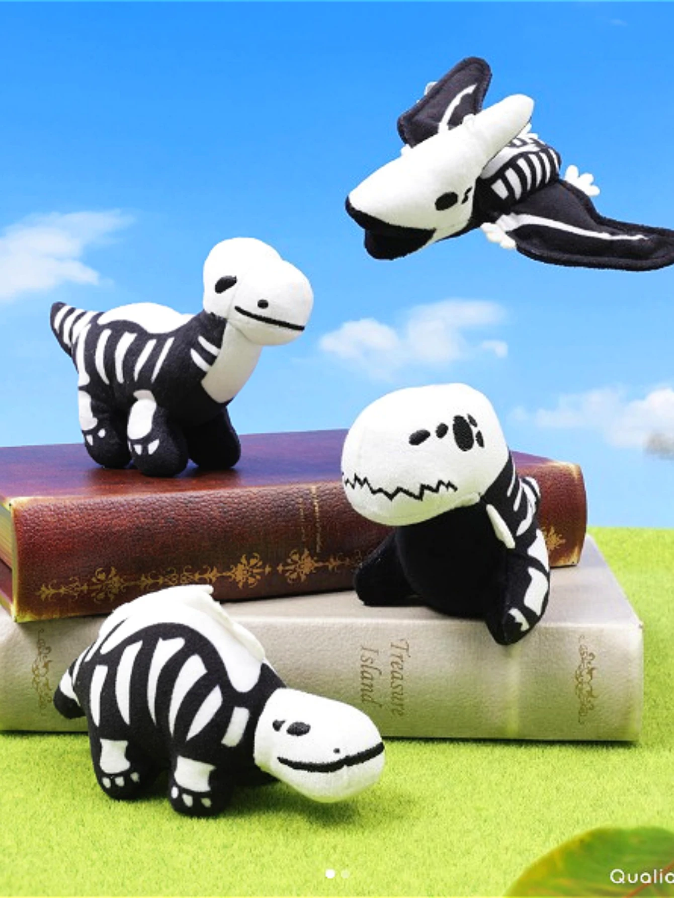 Qualia peluche dinosaurio tipo fósil tiranosaurio con colgante - imagen 4