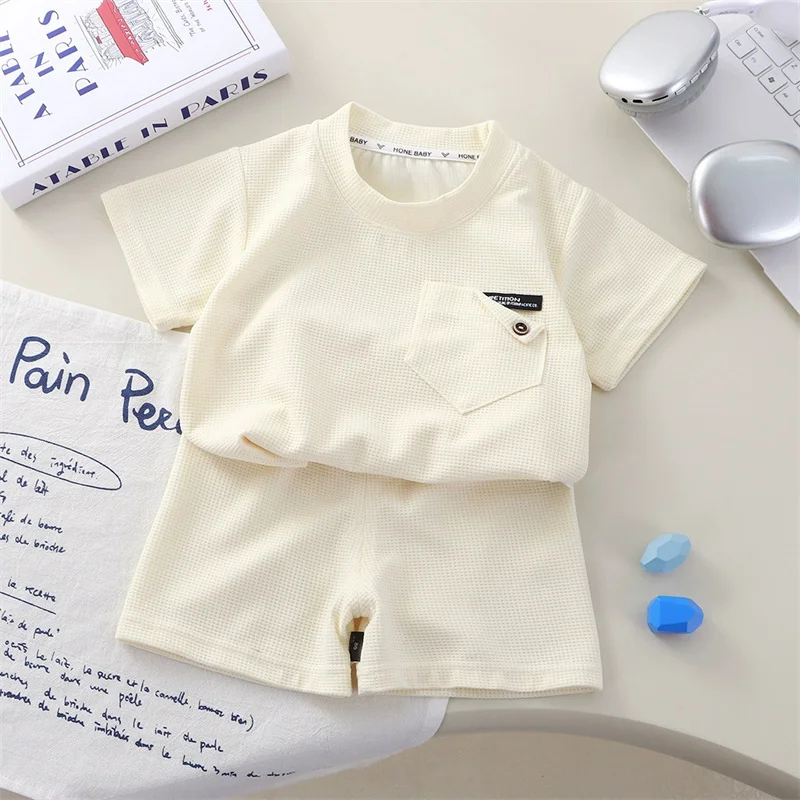 Conjunto de verano para niños: camiseta manga corta y pantalón corto - imagen 4