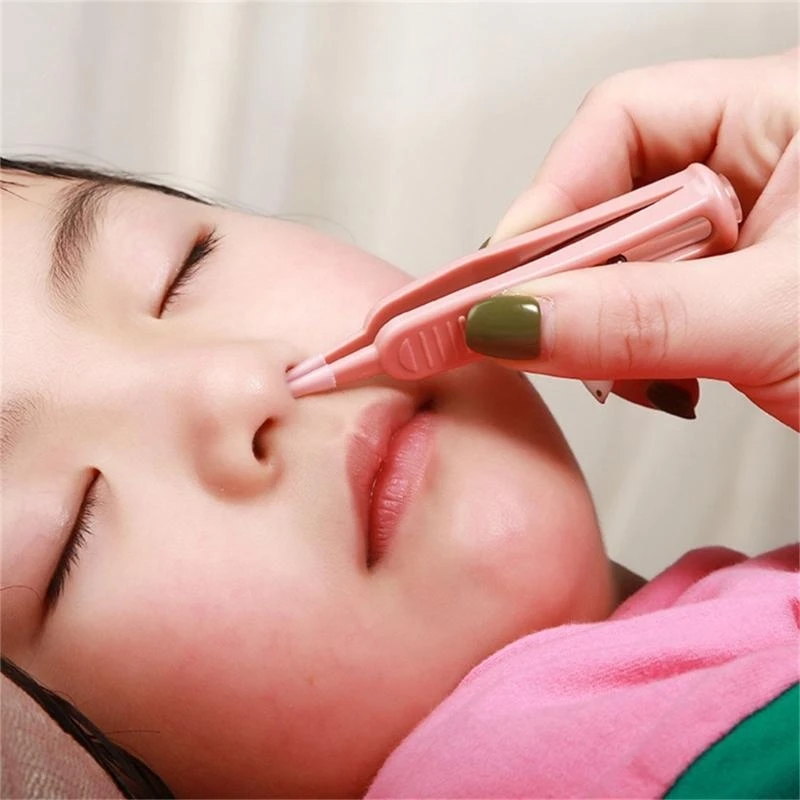 M76C Innovadora herramienta limpieza nasal para bebés con removedor clip booger iluminado ligero