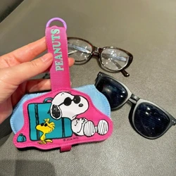 Snoopy-gafas de dibujos animados de Anime, cubierta protectora antipresión, gafas de sol portátiles para estudiantes, caja de almacenamiento, accesorios en forma de regalo