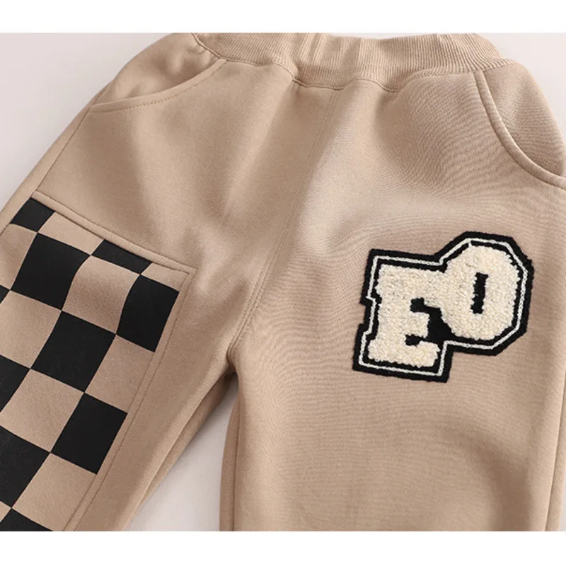 Conjunto chándal infantil con print de dibujos animados - imagen 5