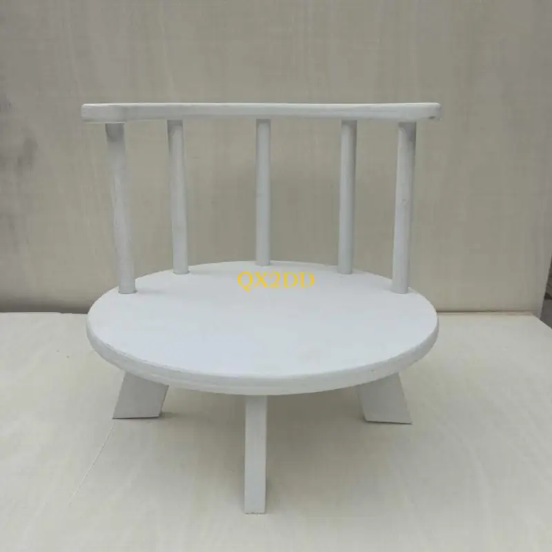 Taburete de madera para sesión de fotos de recién nacido - imagen 2