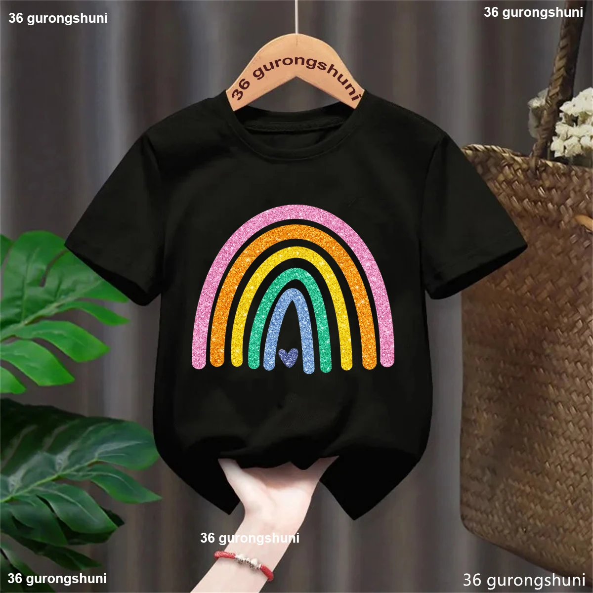 Camiseta con estampado de amor de arcoíris para niñas, ropa Kawaii para niños, camiseta blanca, rosa, negra, amarilla y azul, camiseta de manga corta de verano