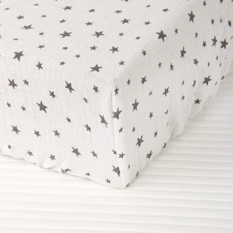 Sábana ajustable para cuna de muselina arrugada de algodón 100% para bebé, suave, transpirable, Color sólido, funda de colchón para cuna de bebé, ropa de cama - imagen 3