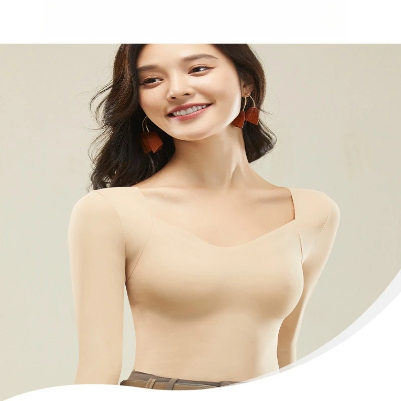 Top de capa base de manga larga cálido sin costuras para otoño-invierno para mujer - Ropa interior de cuello bajo ajustada con alfombrilla para el pecho de piel de belleza 3 en 1 - imagen 2