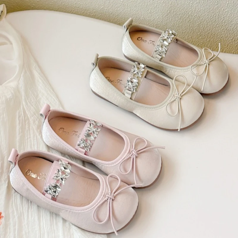 Zapatos princesa de cuero con lentejuelas para niña - imagen 5