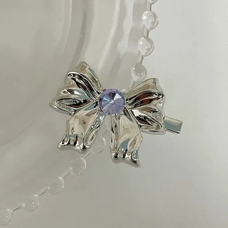 purple bow