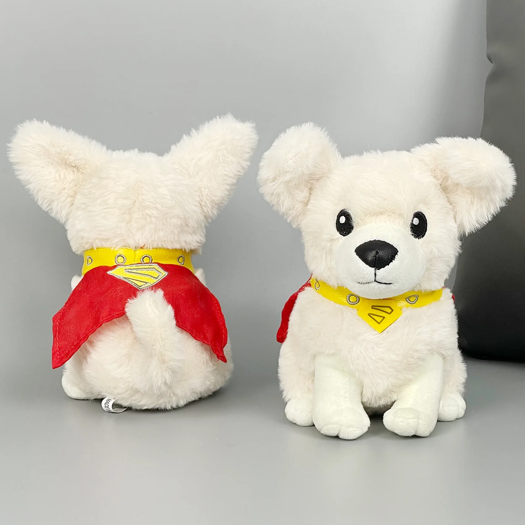 Anime nuevo Superman y Underdog juguete de peluche Superman Underdog peluche dibujos animados Animal relleno muñeca juguetes decoración de la habitación regalo para niños - imagen 2