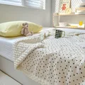 Dots