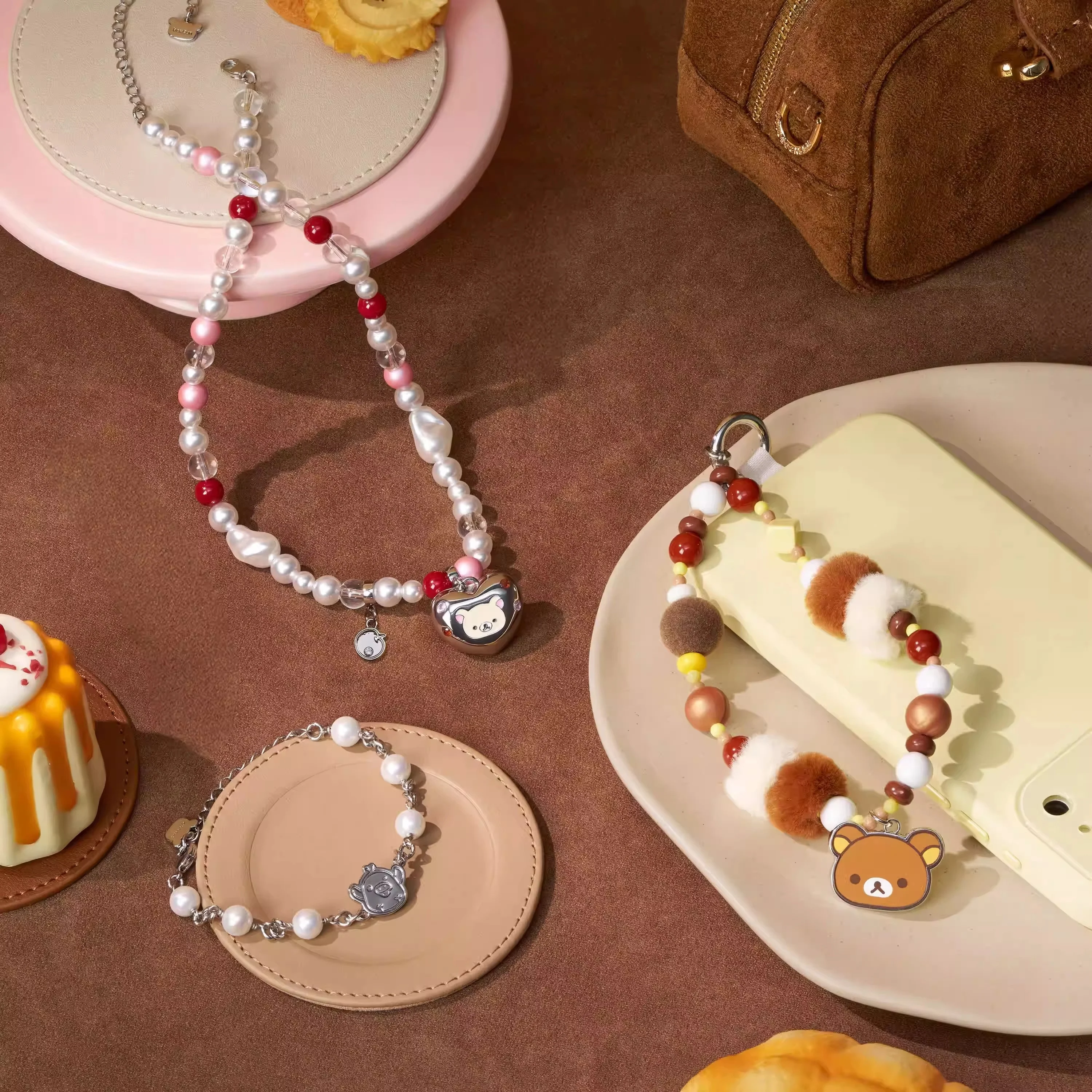 Caja sorpresa Rilakkuma Maihe con llavero y correa para móvil - imagen 5