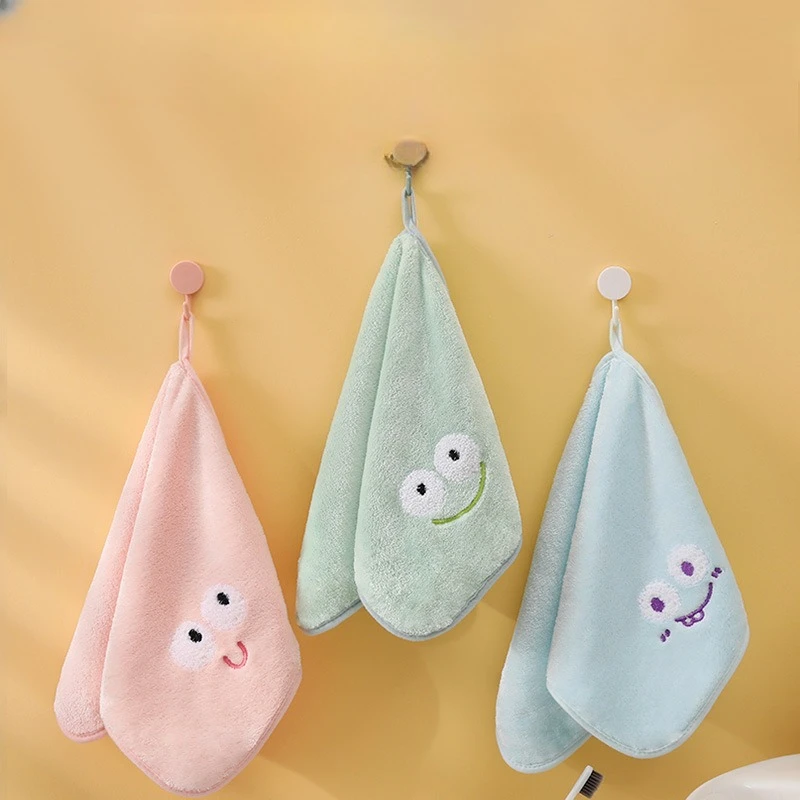 Toalla bonita de dibujos animados para bebé, para lavarse la cara, suave y grueso, bordado, absorción de agua, toalla para niños pequeños, productos de ducha, accesorios