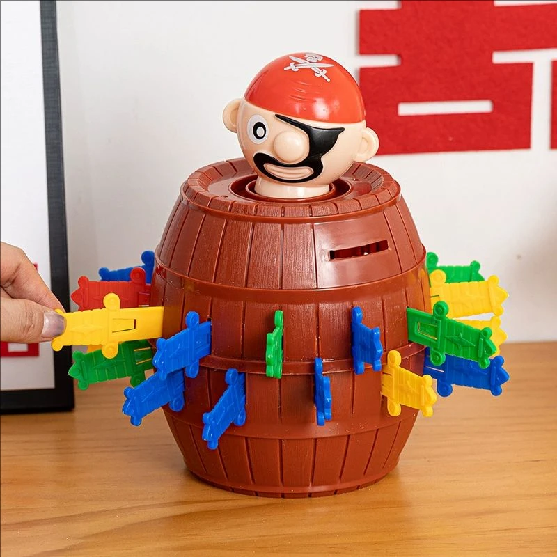 Espada de juguete pirata de madera para niños – Juego seguro - imagen 2