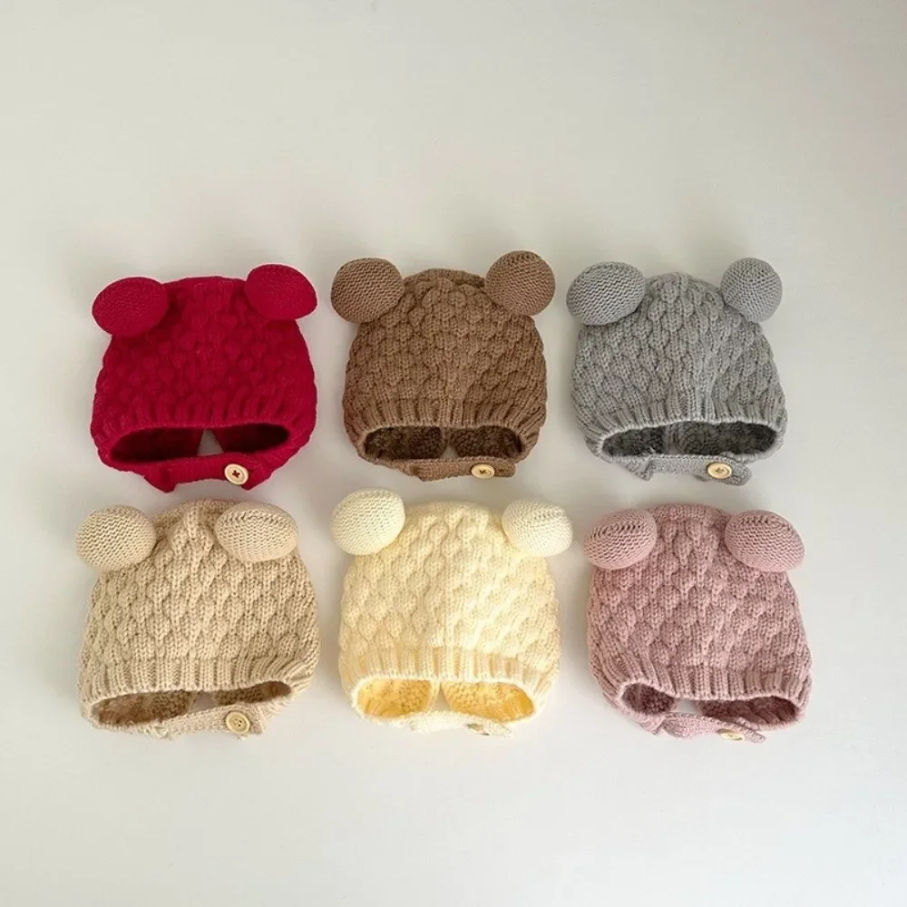 Nuevo Gorro de punto cálido a prueba de frío, bonito gorro con protección para los oídos de oso, gorro de punto con pompón, Otoño e Invierno