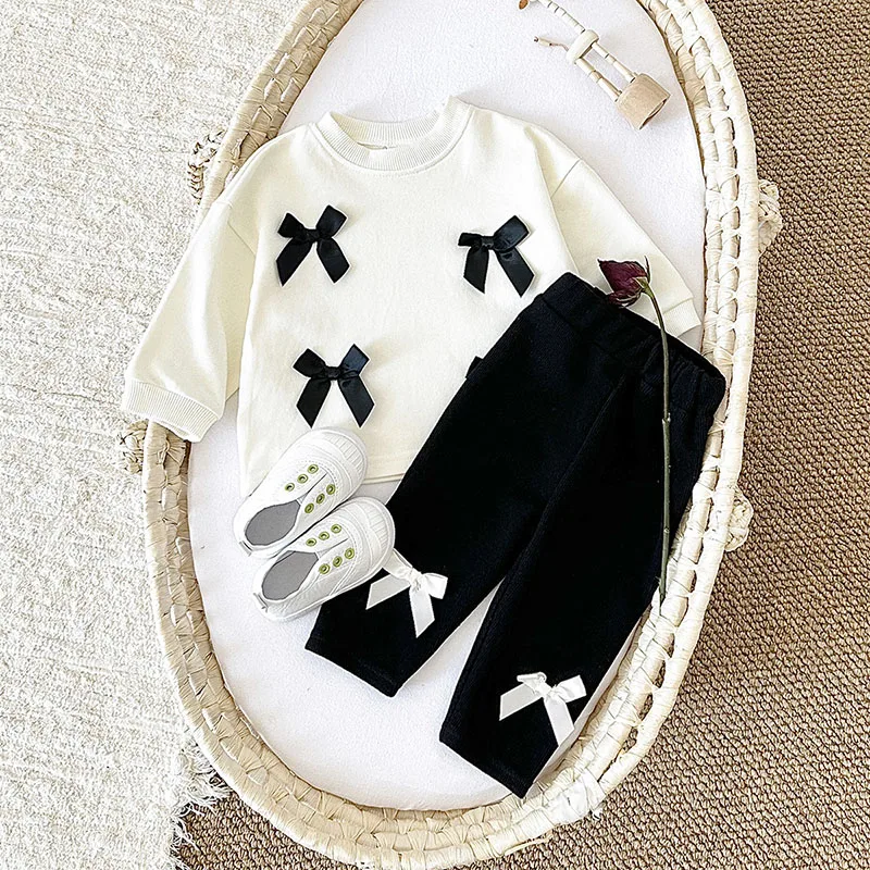 MILANCEL, nuevo conjunto de ropa de bebé de primavera, lindo traje con capucha con lazo de dibujos animados para niñas pequeñas, traje suelto para niños pequeños, 2 uds. - imagen 2