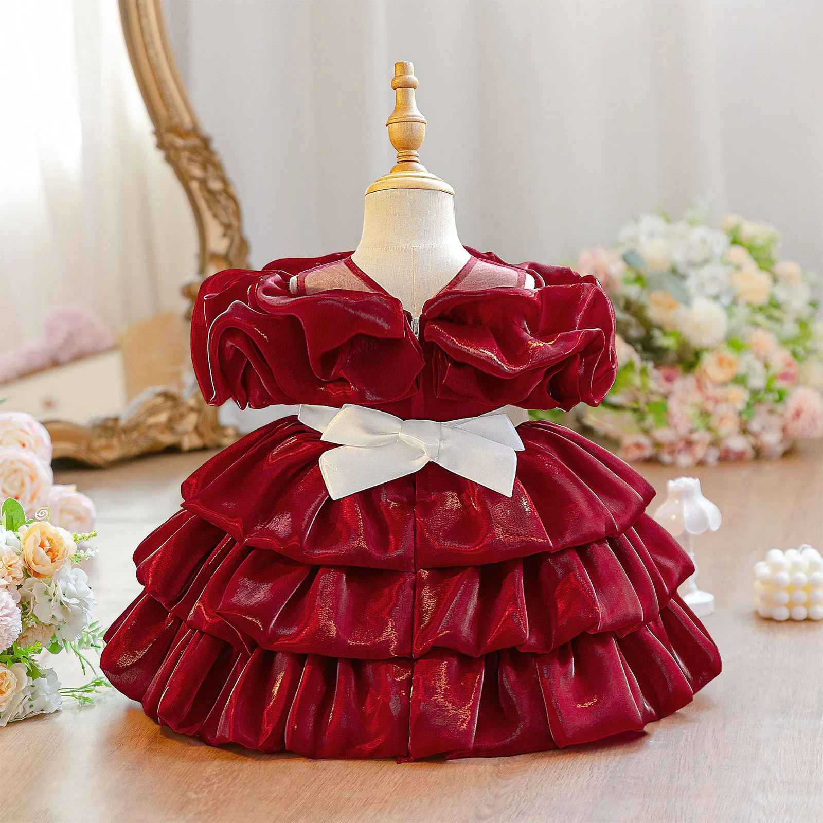 Vestido de princesa con volantes y lazo – Ideal para bodas y fiestas - imagen 2