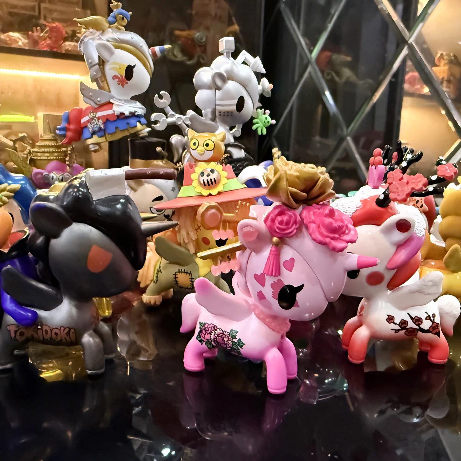 Caja sorpresa unicornio y caballo: figuras coloridas para regalo - imagen 5