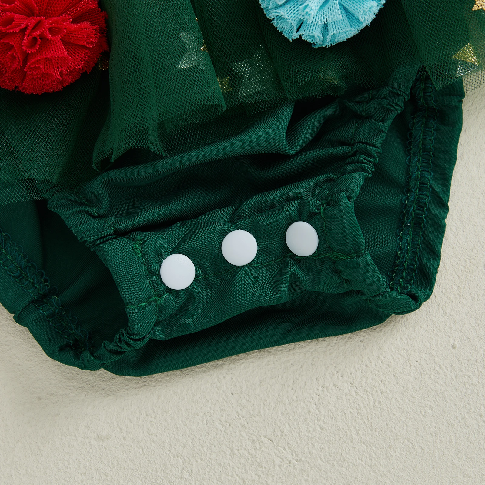 Suefunskry Conjunto de Navidad para niña con purpurina y estrella, bola de pompón, manga voladora, mameluco de tul ahumado, vestido, diadema con lazo - imagen 4