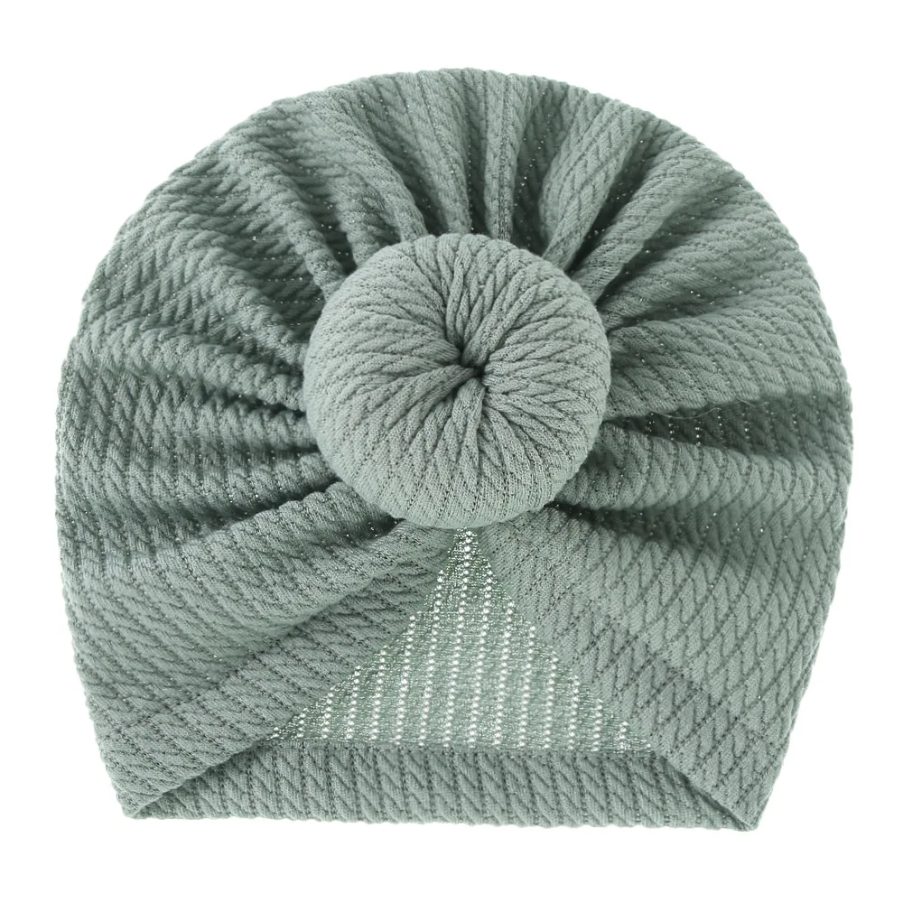 Gray green