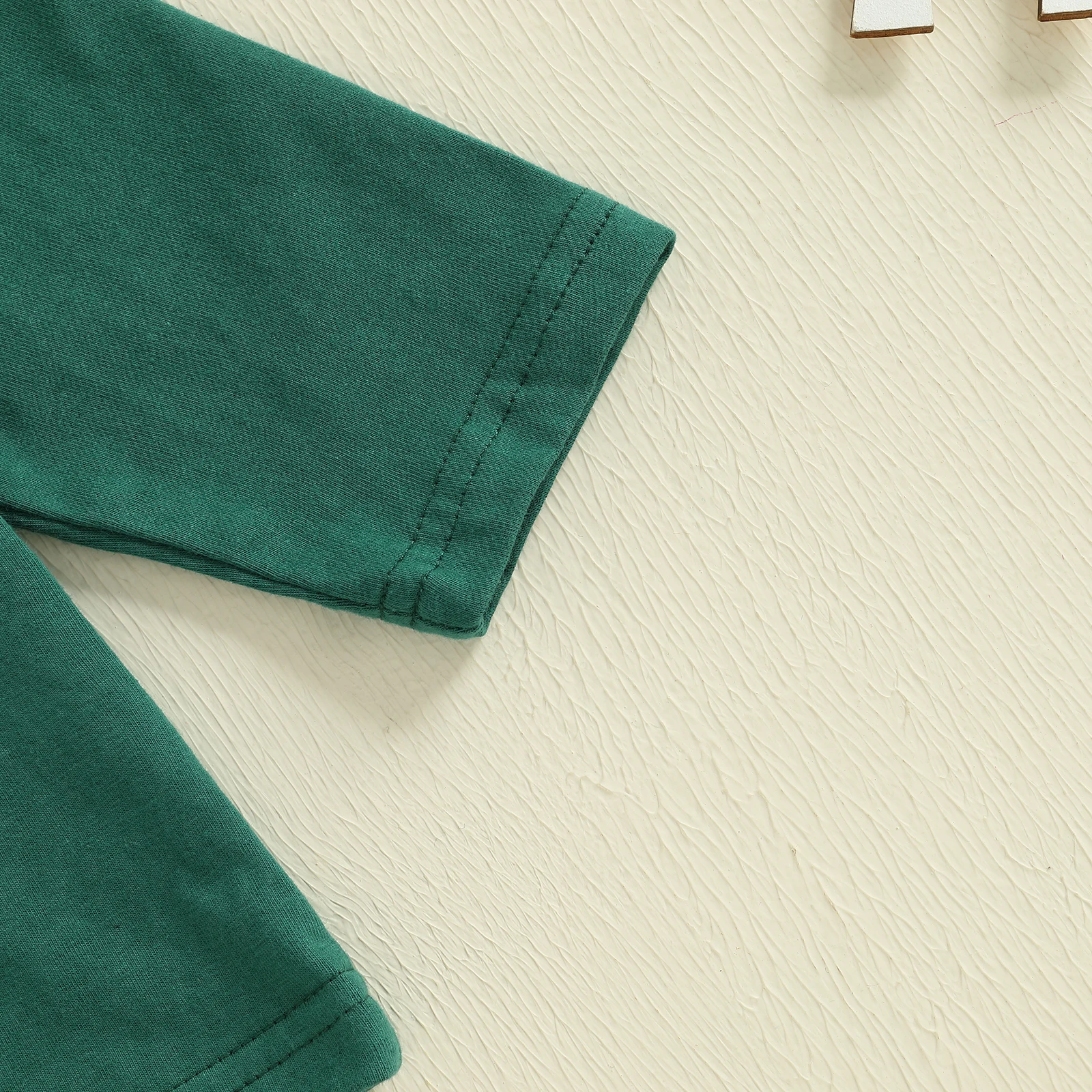 VISgogo Conjunto de 2 piezas de traje navideño para bebé de 1 a 4 años, jersey de manga larga con cuello redondo bordado y pantalones a cuadros - imagen 5