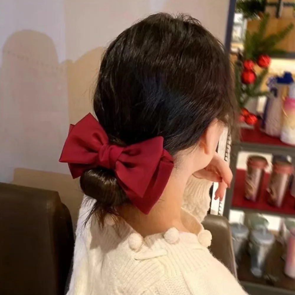 Horquilla lazo satén para niña – Accesorio pelo Collection - imagen 3