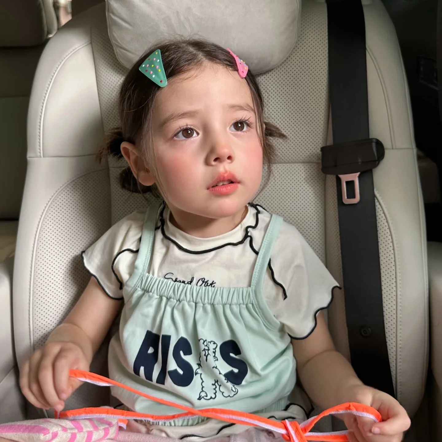 Clips laterales coreanos coloridos de lunares para niños, horquillas laterales con flequillo para niñas, Clips acrílicos para estilismo para vacaciones de verano - imagen 2