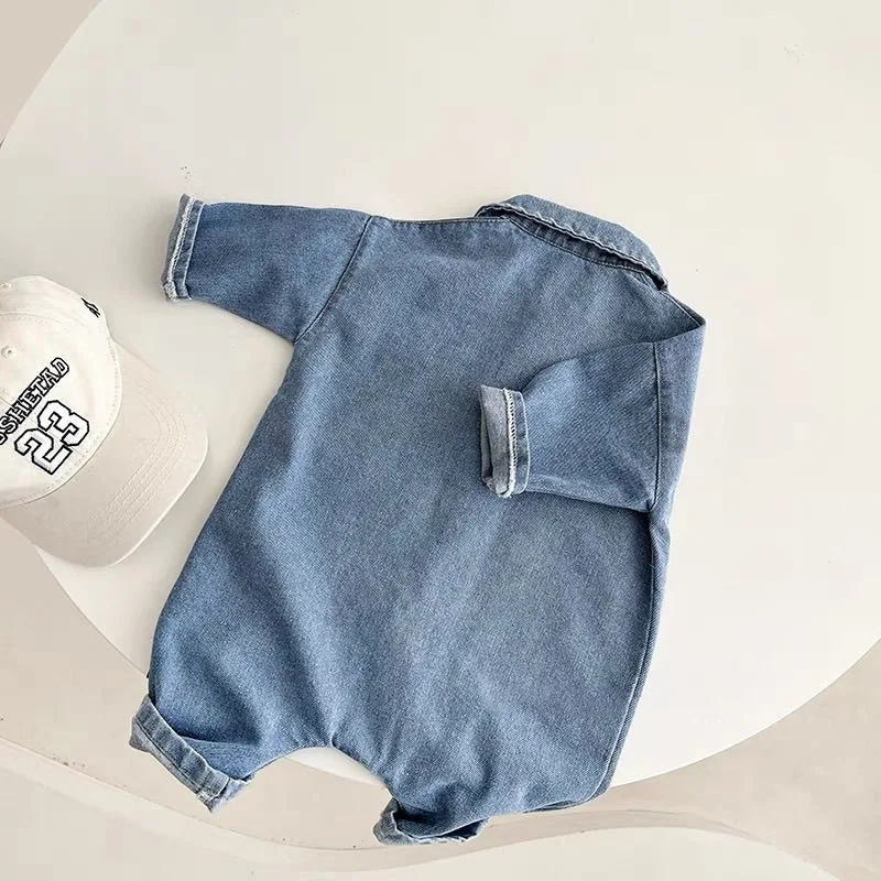 Pelele mezclilla con estampado de oso para bebés y niños - imagen 4