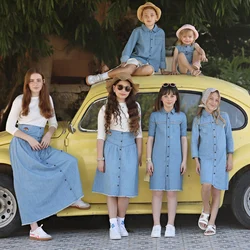 Conjunto vaquero infantil bordado – Falda y camiseta azul para niño