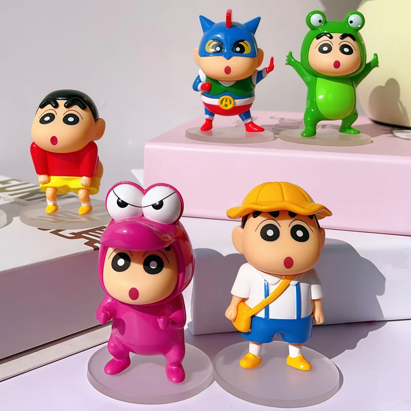 Crayon Shin-Chan Kamen Rider figura coleccionable coche escritorio - imagen 5